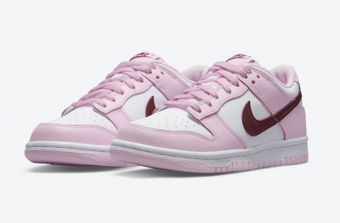 nike dunk low gs pink red white cw1590-601