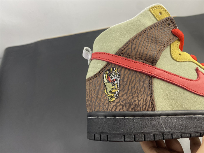 color skates x dunk high sb 