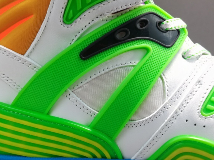 G*u*i basket sneaker