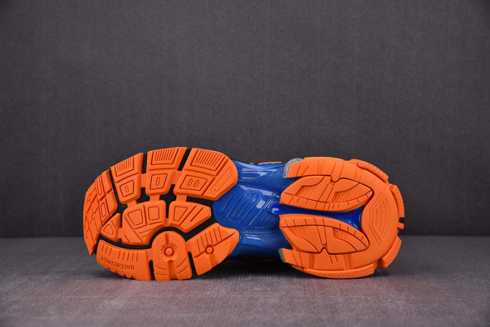 Ba*len*cia*ga -runner