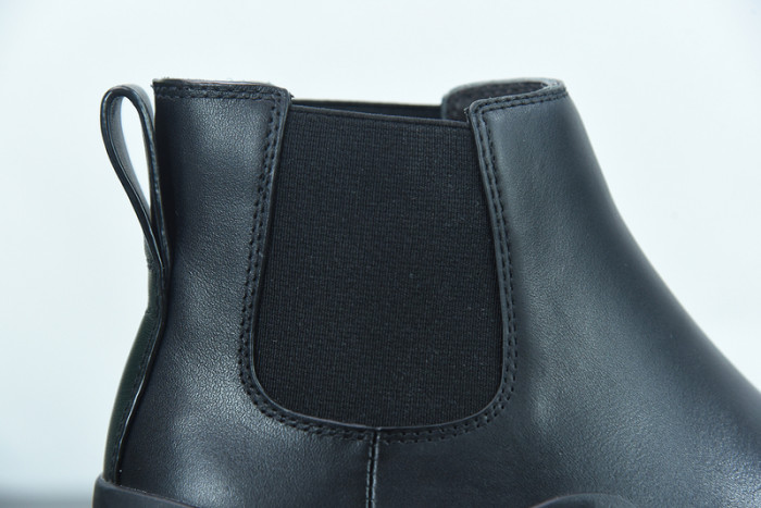 Bo*te*ga ve*ne*ta boots