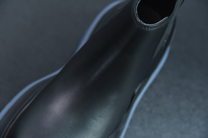 Bo*te*ga ve*ne*ta boots