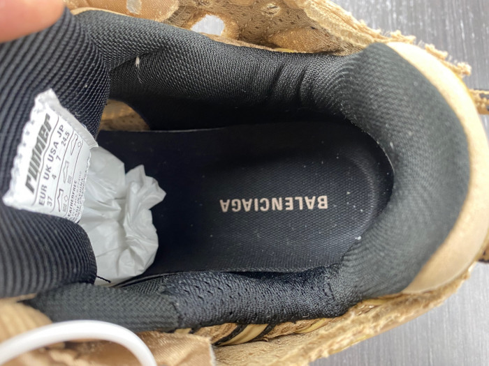 Ba*len*cia*ga -runner