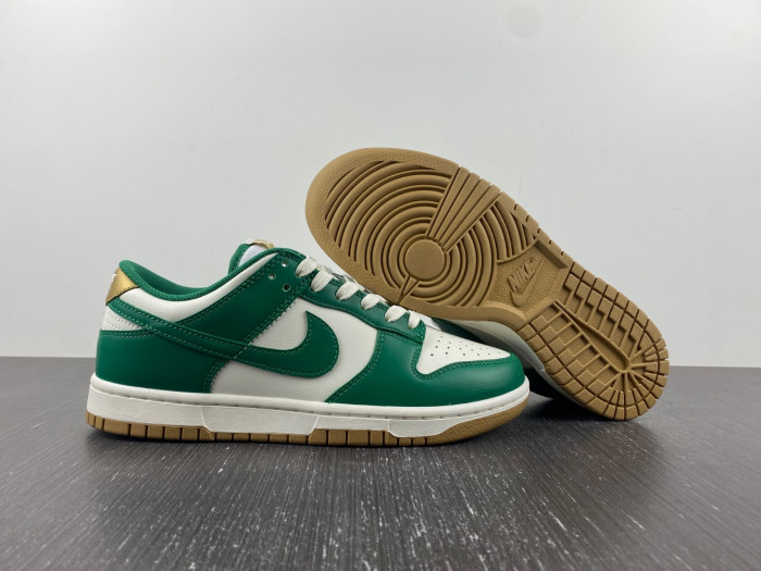 nike  dunk low "green and gold" fb7173-131