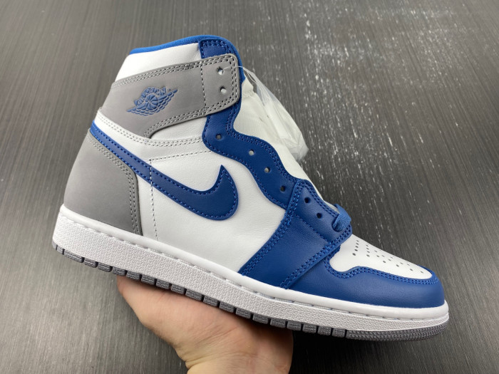 air jordan 1 high og "true blue" dz5485-410