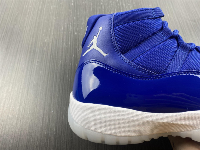 air jordan 11 high bright royal blue  at7802-115