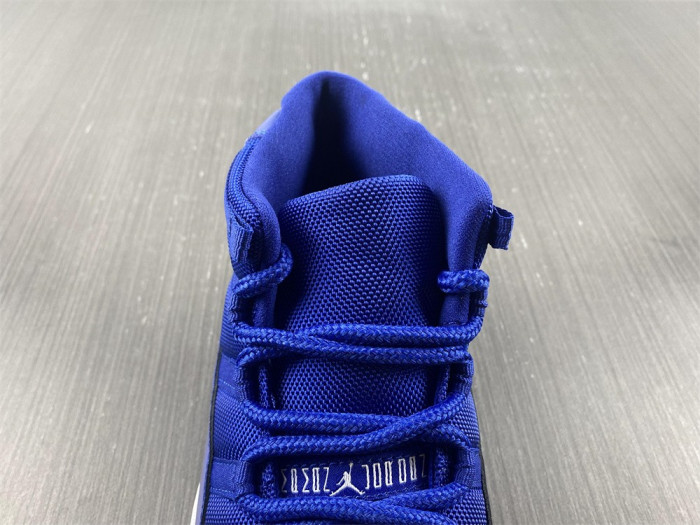 air jordan 11 high bright royal blue  at7802-115