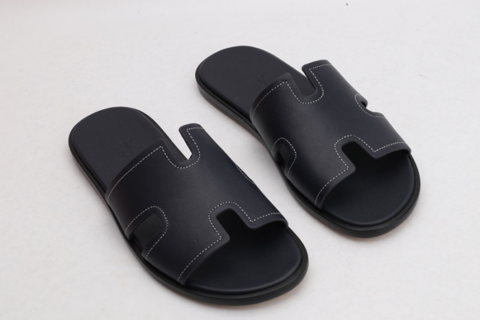 herm*s  slippers