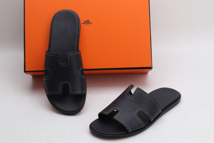herm*s  slippers