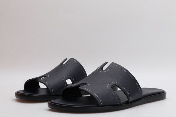 herm*s  slippers