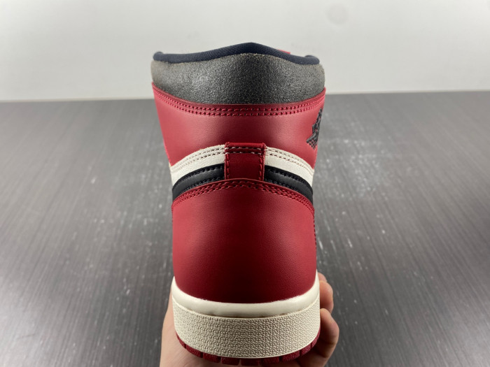 jordan 1 retro high og chicago lost and found dz5485-612