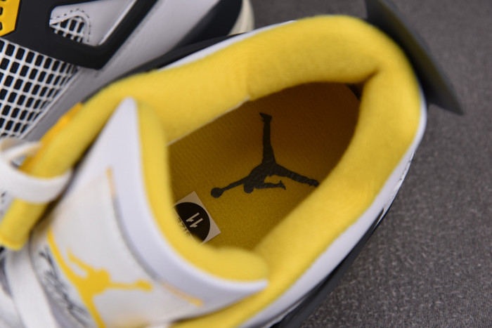 air jordan 4 wmns "vivid sulfur" aq9129-101