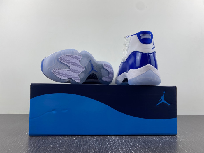 air jordan 11 white royal blue ct8012-114