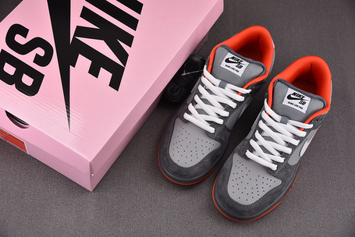 nike dunk sb low“staple nyc pigeon” 304292-011