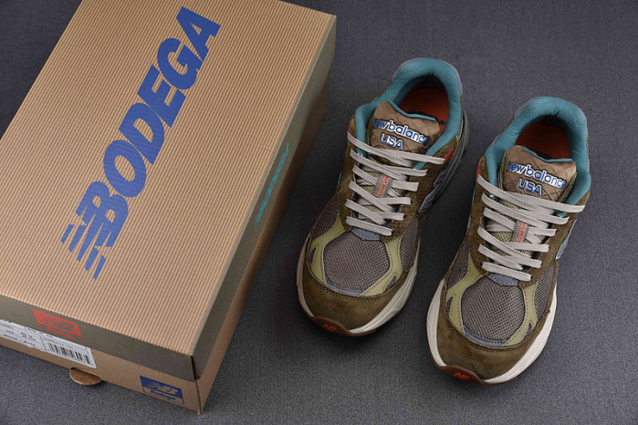 bodega x new balance 990 v3“here to stay” m990d3