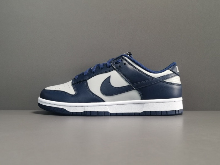 nike dunk low georgetown cw1590-004