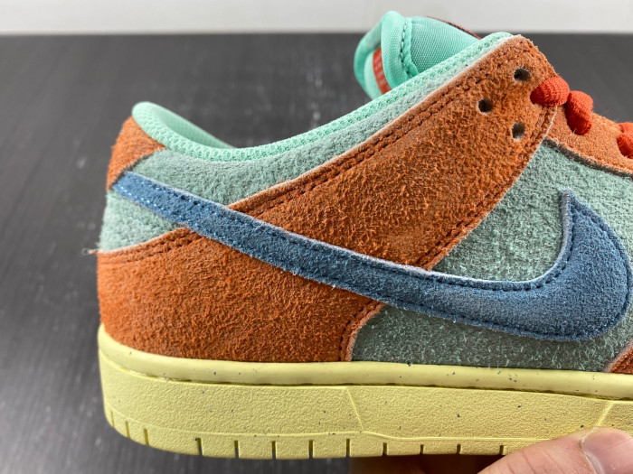nike sb dunk low "noise aqua" dv5429-800