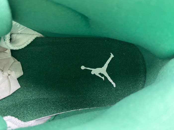 air jordan 11 retro white and green ct8012-113