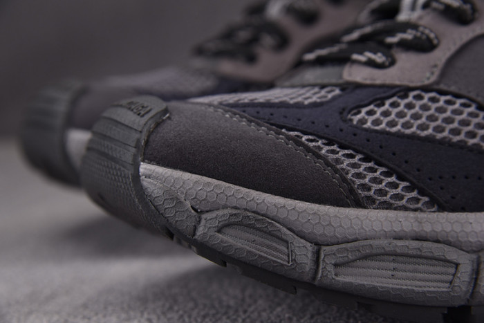 Ba*len*cia*ga 3xl  suede sneakers