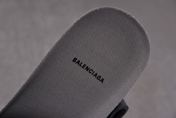 Ba*len*cia*ga 3xl  suede sneakers