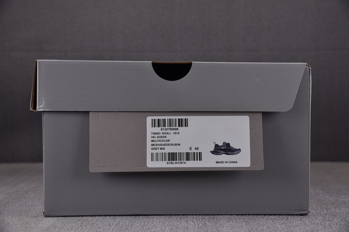 Ba*len*cia*ga 3xl  suede sneakers