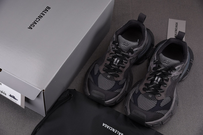 Ba*len*cia*ga 3xl  suede sneakers