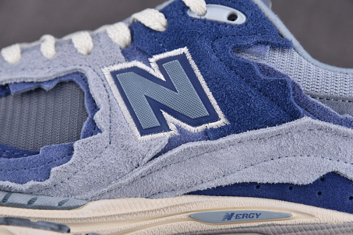 new balance 2002r‘refined future’ m2002rdi