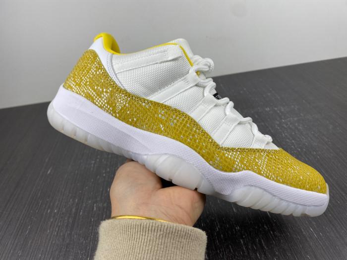 air jordan 11 low “yellow snakeskin”  ah7860-107