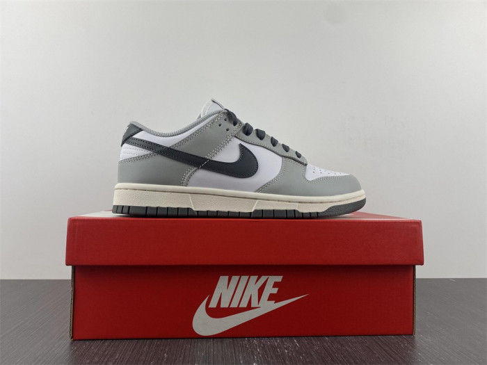 nike dunk low light smoke grey  - dd1503-117
