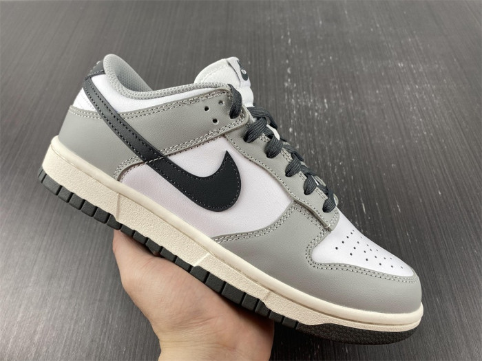 nike dunk low light smoke grey  - dd1503-117