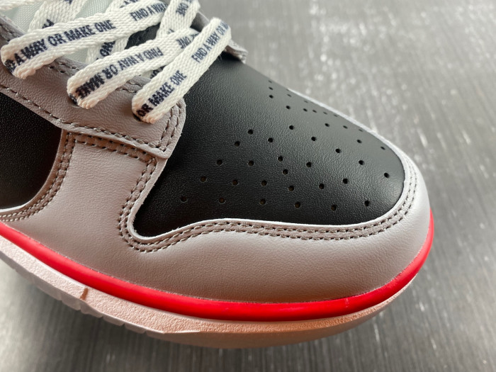 cau athletics x nike dunk low dr6189-001