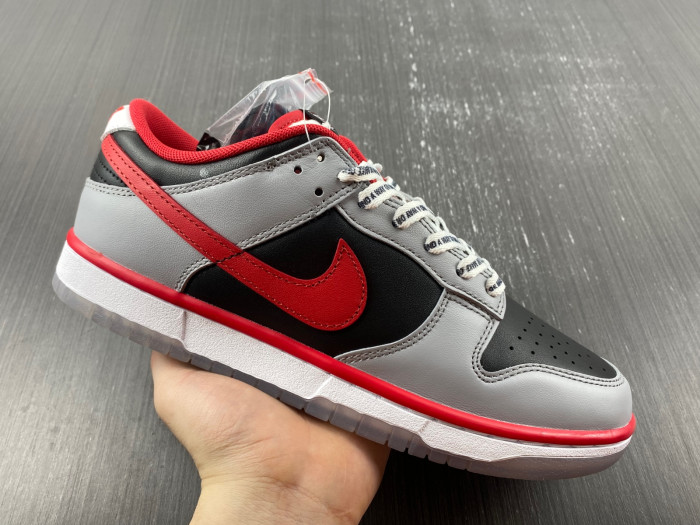 cau athletics x nike dunk low dr6189-001