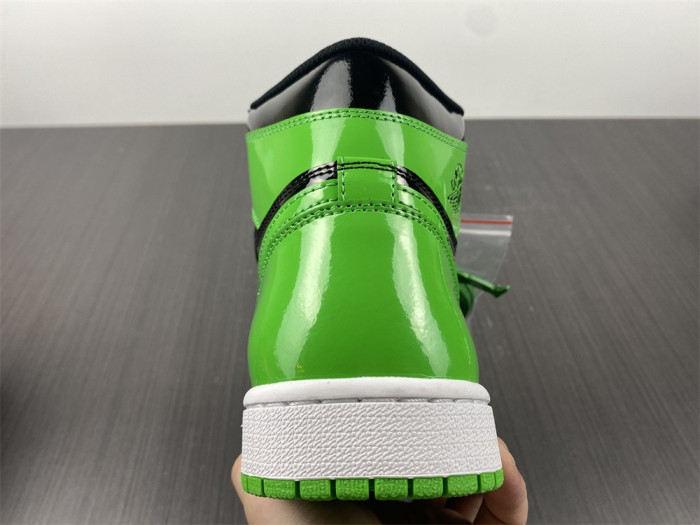 air jordan 1 high og “pine green”  patent leather555088-030
