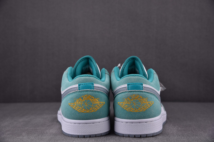 air jordan 1 low "new emerald" dn3705-301