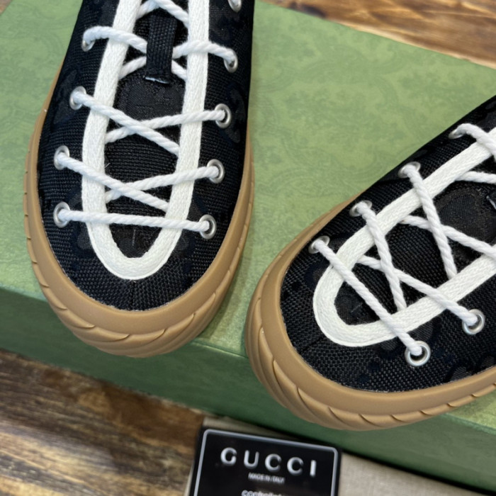 G*u*i  low-top sneaker