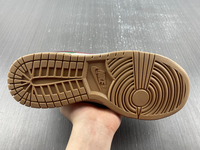 nike dunk low gorge green fb7160-161