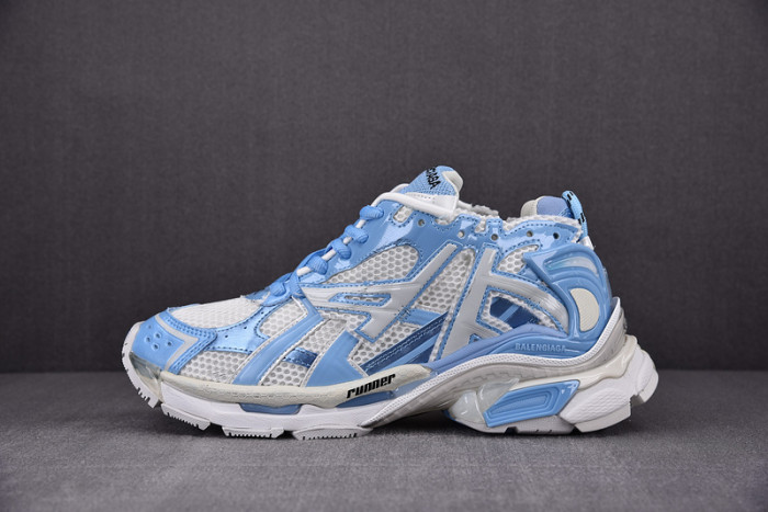 Ba*len*cia*ga -runner