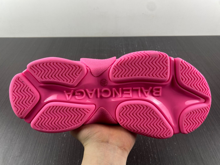 Ba*len*cia*ga triple s