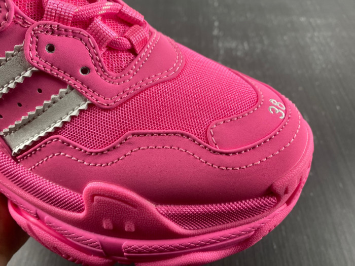 Ba*len*cia*ga triple s