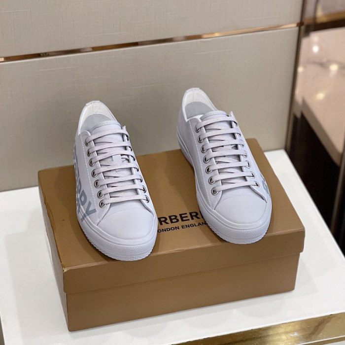 bur  sneaker