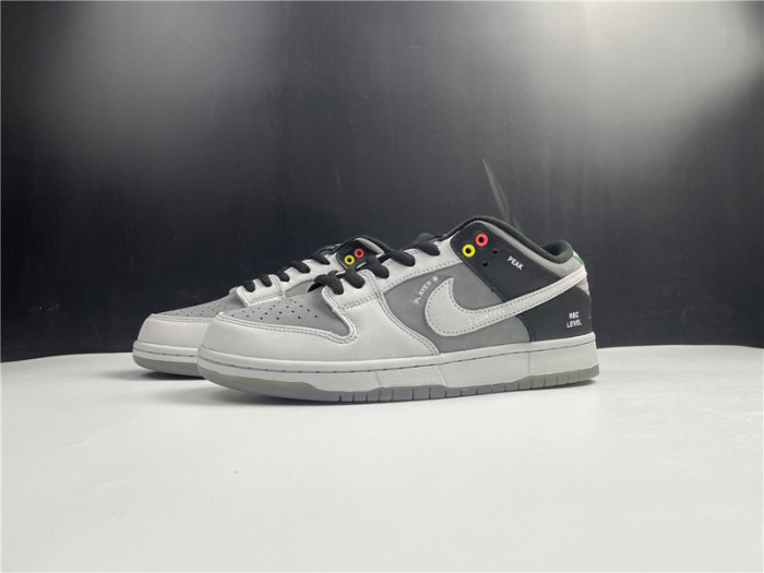nike sb dunk low camcorder cv1659-001