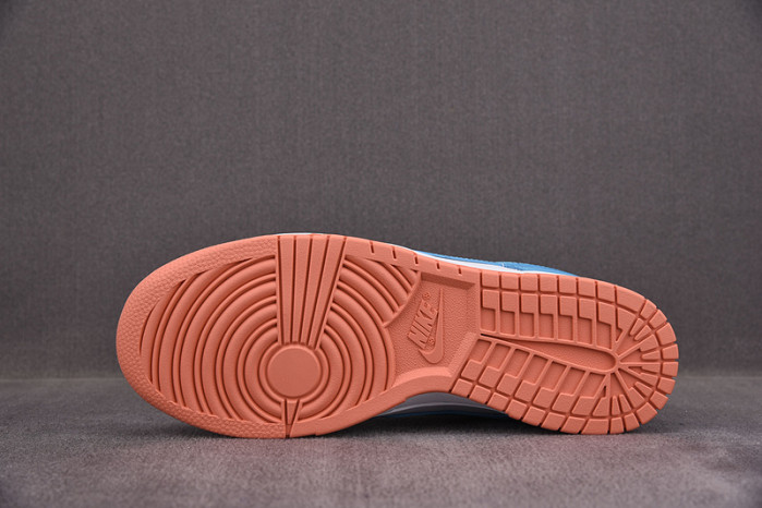 kyrie irving nike dunk low  dn4179-400