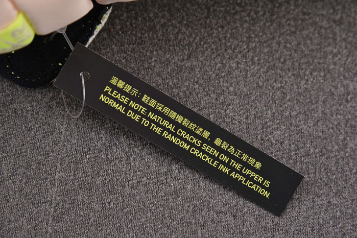 air jordan 1 high og "volt" 555088-702