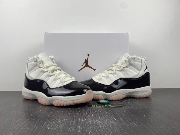 air jordan 11 wmns "neapolitan" ar0715-101