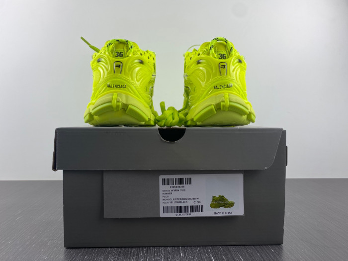 Ba*len*cia*ga -runner