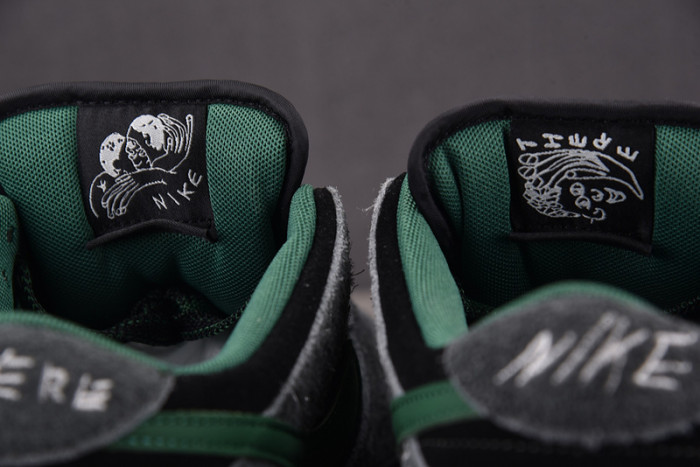 there skateboards x nike sb dunk low hf7743-001