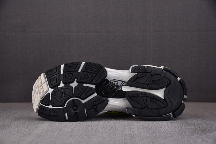 Ba*len*cia*ga -runner