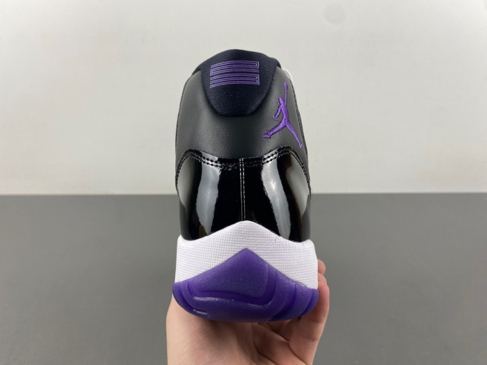 air jordan 11 retro white/black/purple ct8812-999