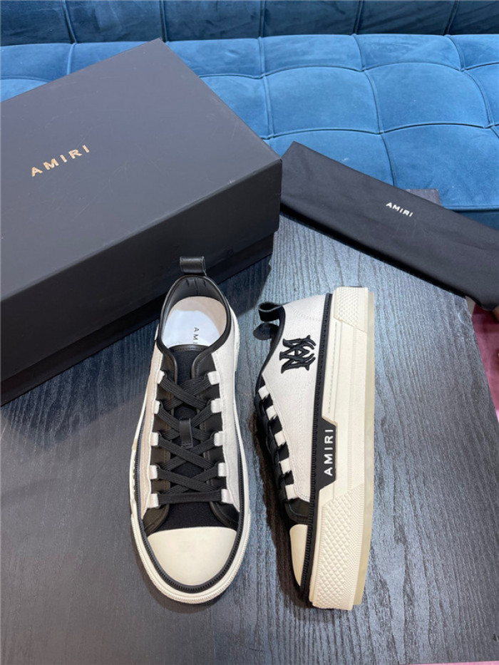 a*iri low sneakers