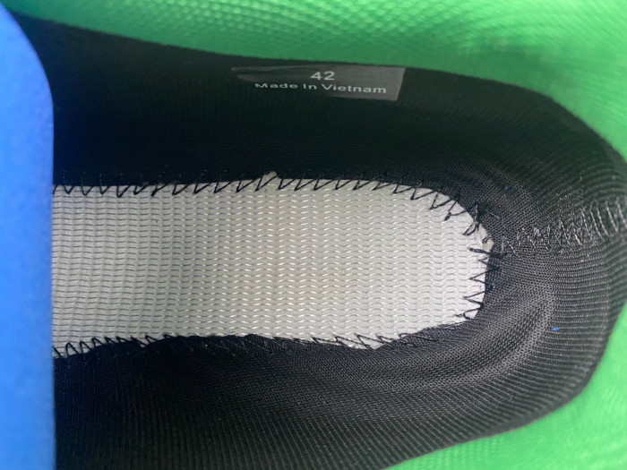 moncler trailgrip gtx